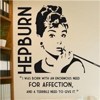 Портреты картины репродукции на заказ - Трафарет Одри Хепберн / огромная потребность в любви