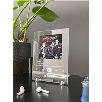 Портреты картины репродукции на заказ - Friends-Chase Atlantic - постер Spotify