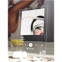Портреты картины репродукции на заказ - FACE - Надежда - постер Spotify